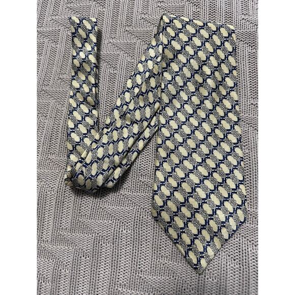 Vintage Henri Christian cream geometric print silk tie - Picture 1 of 5